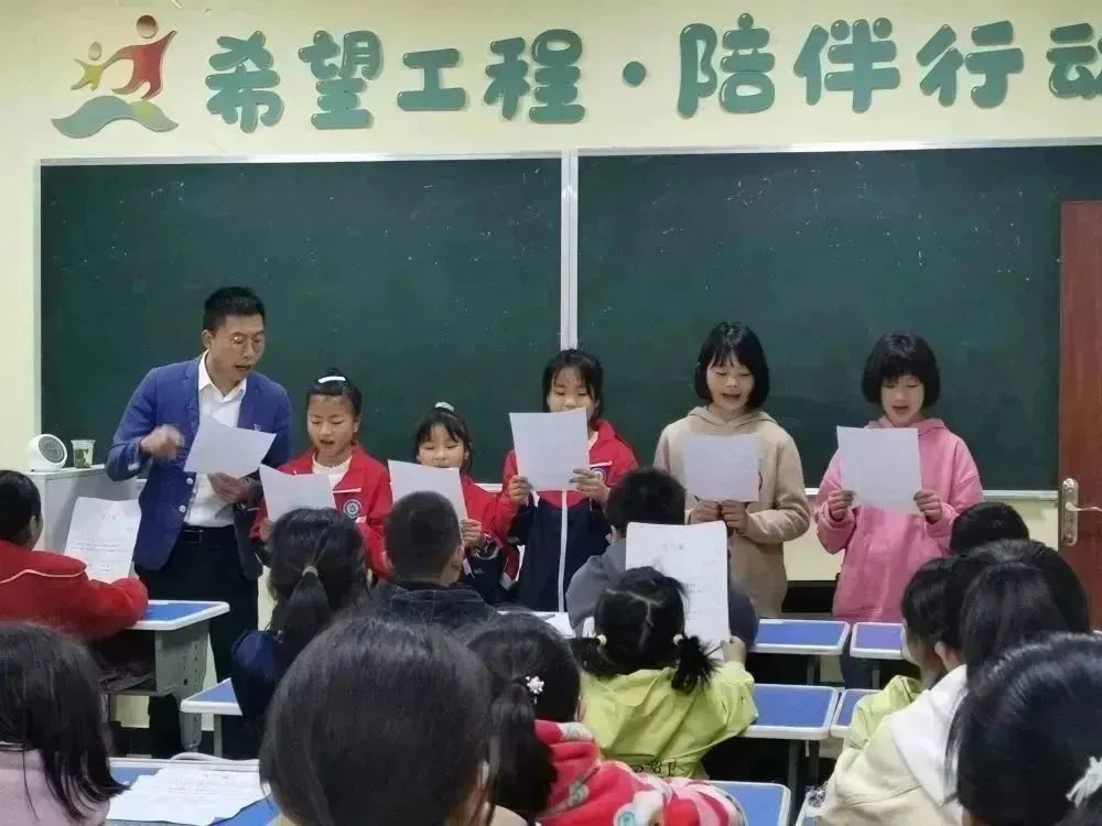 思南:推进希望工程升级版 让希望之花尽情绽放