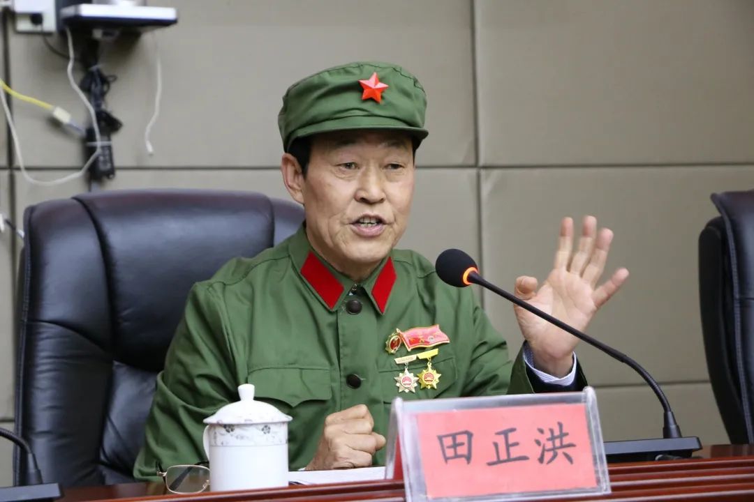 聆听老兵讲党史 励志青年正能量