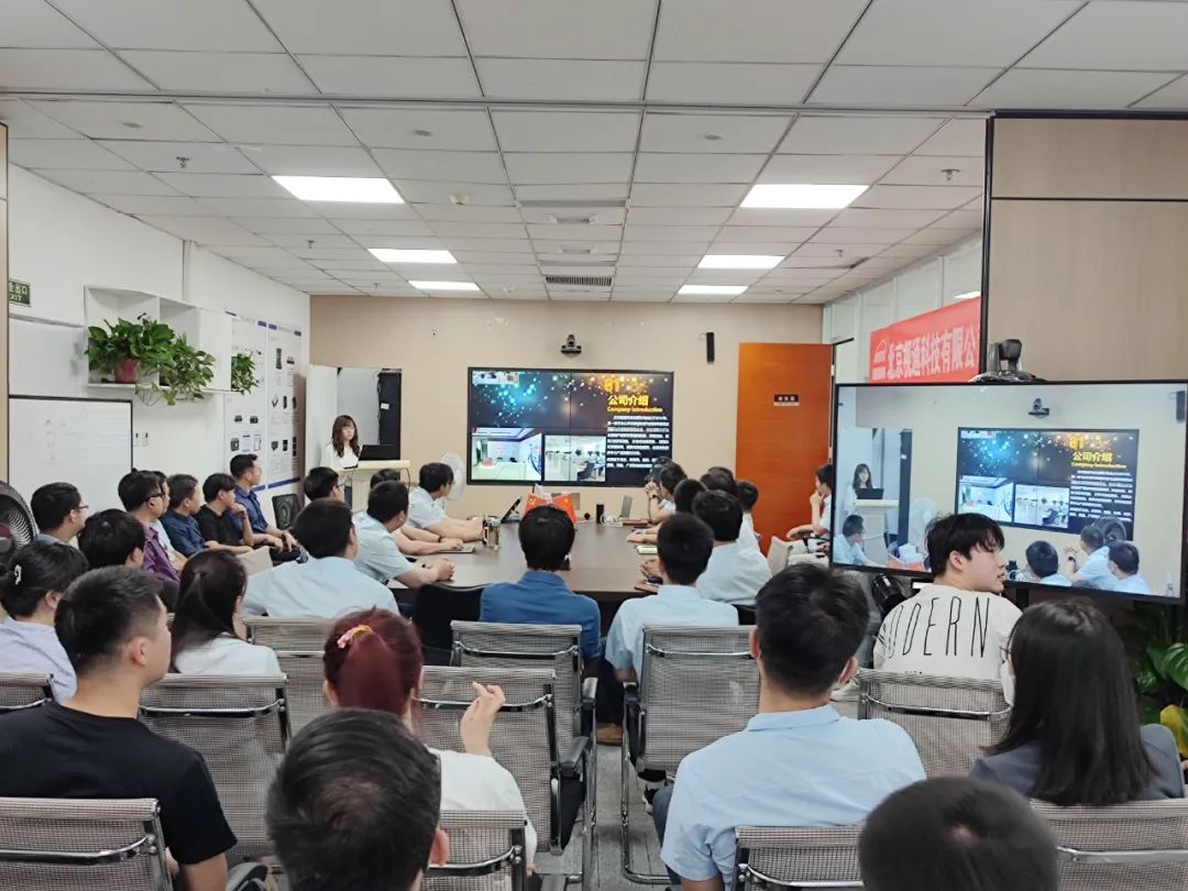 携手并进 共创辉煌 | 视通科技八周年生日快乐