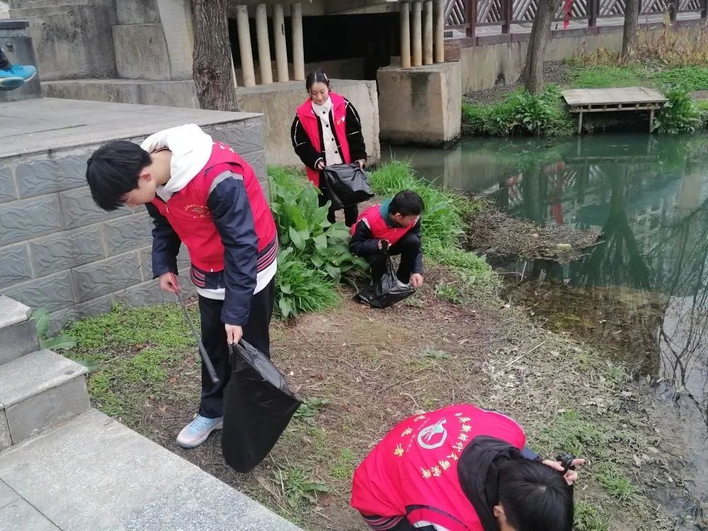 文明创建•青春同行 | “青”尽全力，铜仁共青团投身文明城市创建！