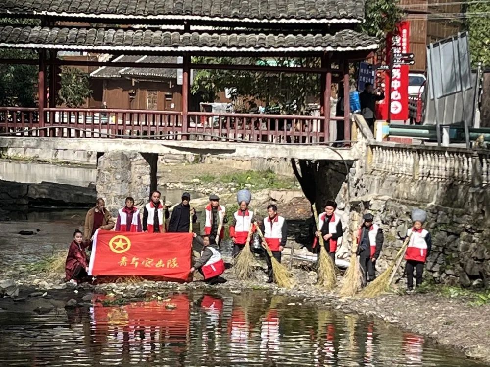 文明创建•青春同行 | “青”尽全力，铜仁共青团投身文明城市创建！